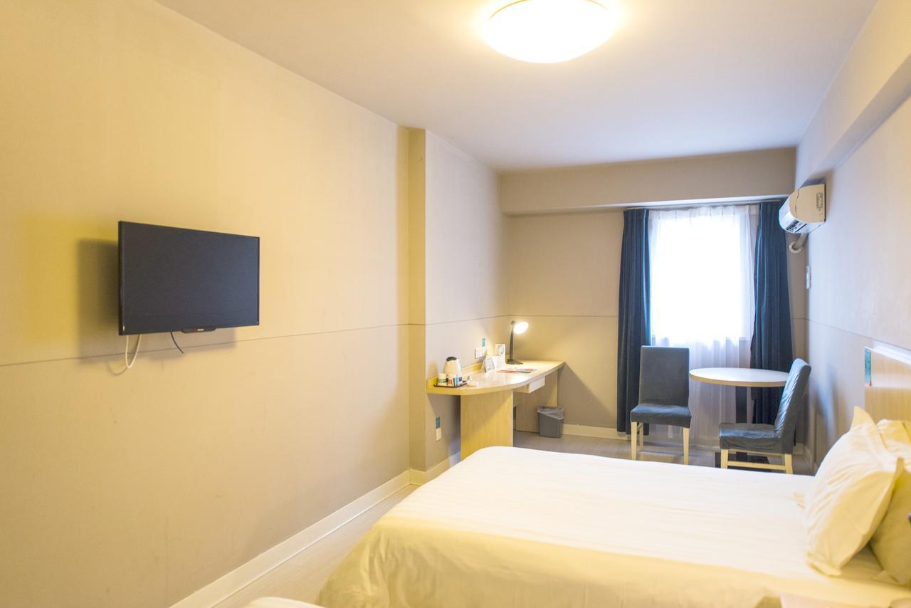 Jinjiang Inn Select Qingdao Henan Road Railway Station Bagian luar foto