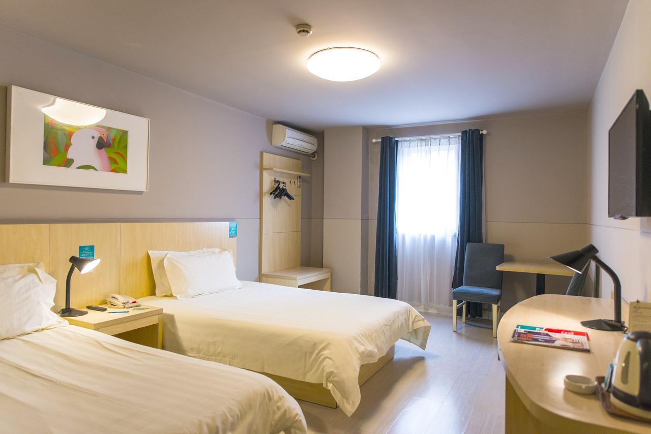 Jinjiang Inn Select Qingdao Henan Road Railway Station Bagian luar foto