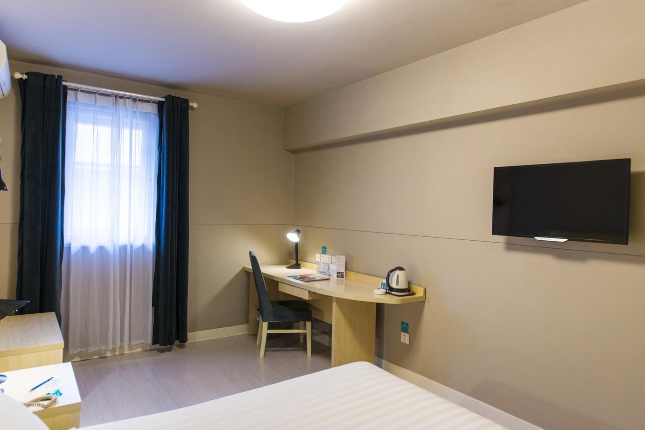 Jinjiang Inn Select Qingdao Henan Road Railway Station Bagian luar foto